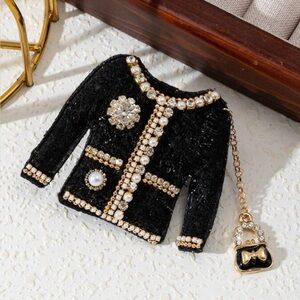 Bling Coat Brooch purse charm clip beaded Pearl rhinestone jewelry pin blazer